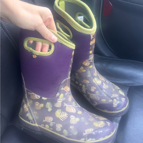Rare Bogs Sloth Print Purple and Green Kids Boots size 6 - Picture 4 of 7